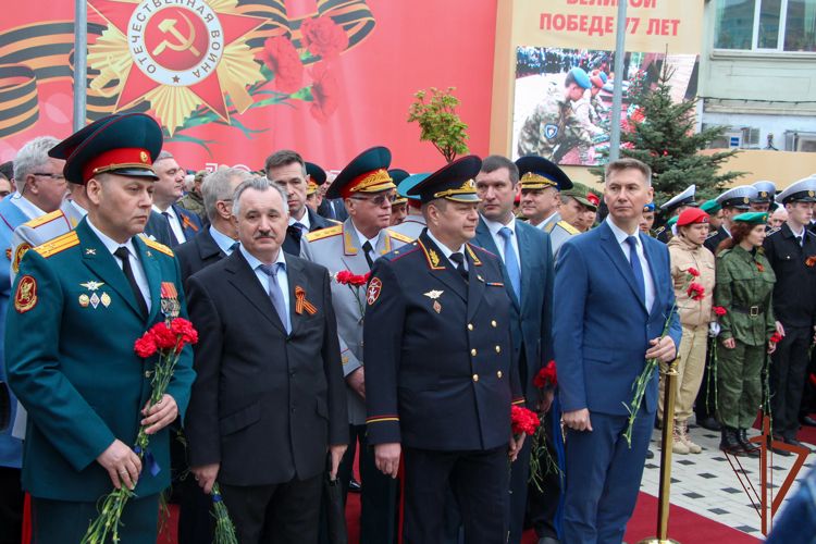 Представители Росгвардии приняли участие в открытии мемориала погибшим военным контрразведчикам в Ростове-на-Дону 