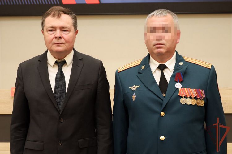 Командующий Приволжским округом Росгвардии вручил государственные награды военнослужащим ведомства – участникам специальной военной операции