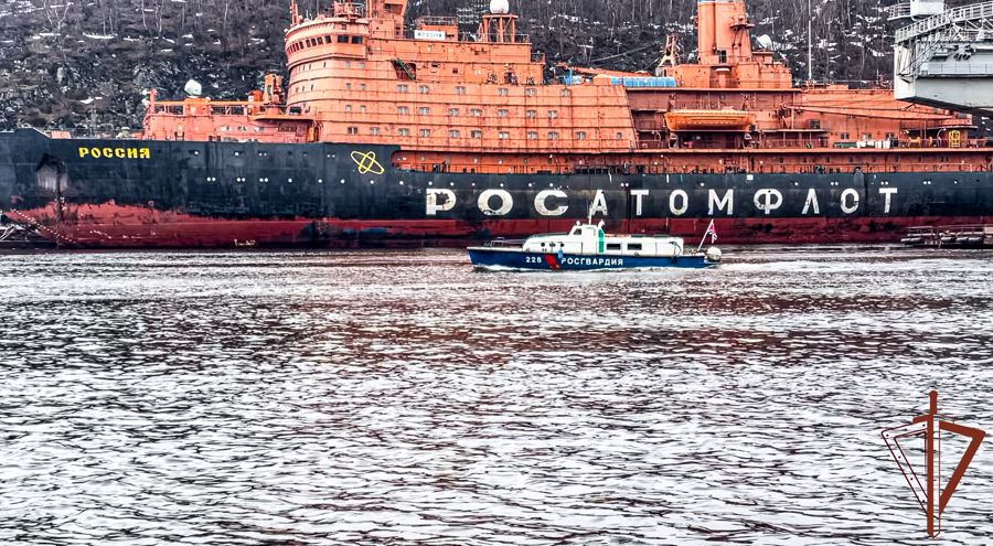 Росгвардия провела учения по охране важного объекта в Мурманске (видео)