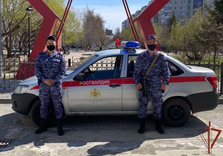Росгвардия обеспечила общественную безопасность при праздновании Дня весны и труда на Урале
