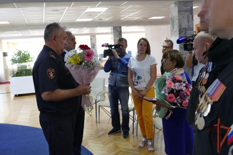 Орден Мужества передали семье погибшего спецназовца Росгвардии