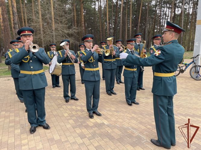 Парад Росгвардии чествовал в Ангарске двух участников Великой Отечественной войны 