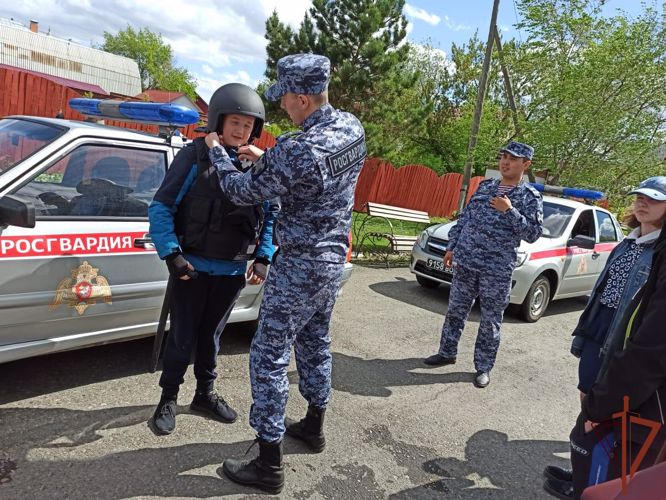 Ежегодная всероссийская акция «Каникулы с Росгвардией» стартовала на Урале