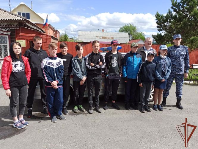 Ежегодная всероссийская акция «Каникулы с Росгвардией» стартовала на Урале