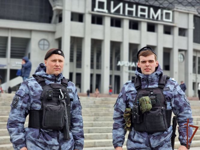 Росгвардия обеспечила правопорядок на футбольном матче Динамо-Урал в Москве