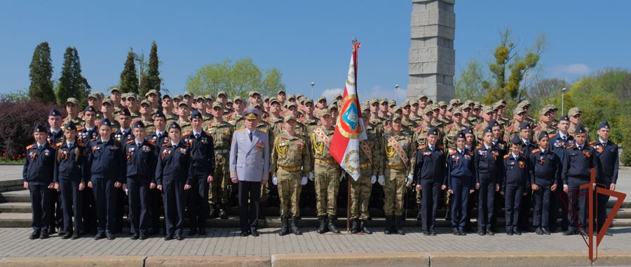 Патриотический флешмоб в честь Дня Победы  провели  росгвардейцы  в Калининграде