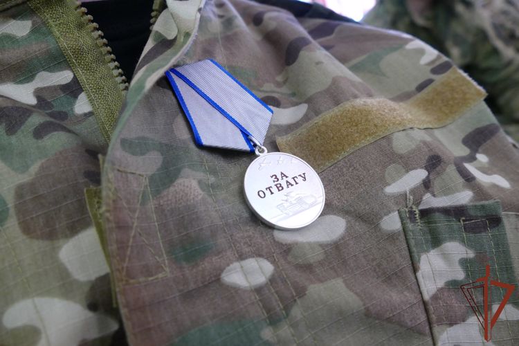 Участвовавших в специальной военной операции росгвардейцев наградили в Иркутске