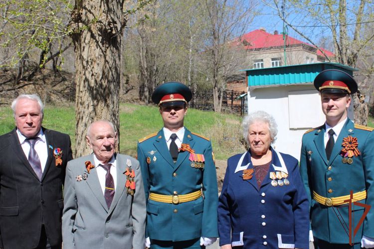 Росгвардия поздравила персональными парадами представителей Поколения Победителей на Южном Урале 