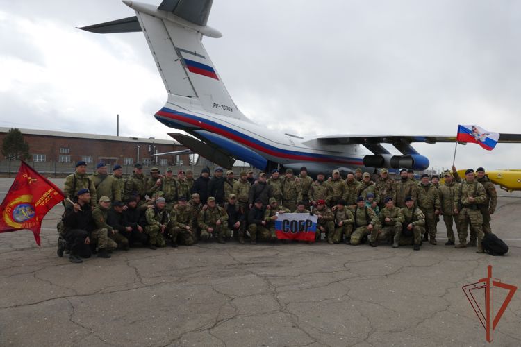 Росгвардейцев - участников специальной военной операции встретили в Иркутской области 