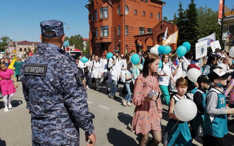 Росгвардия обеспечила безопасность мероприятий, посвящённых Дню пограничника на Урале