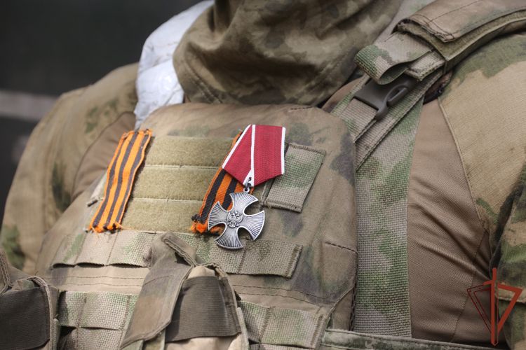 В Харьковской области росгвардейцам вручили государственные и ведомственные награды