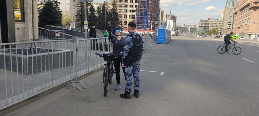 Безопасность на московском велофестивале обеспечили сотрудники Росгвардии