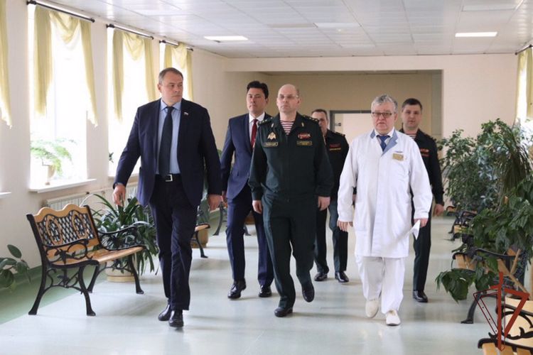 Росгвардейцам – участникам специальной военной операции вручены государственные награды