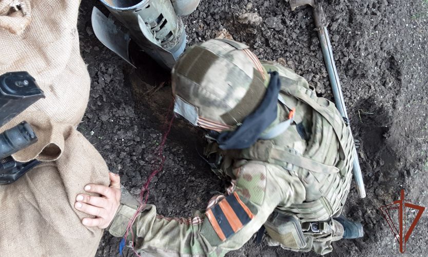 Росгвардейцы ликвидировали  боеприпас в частном домовладении в Харьковской области