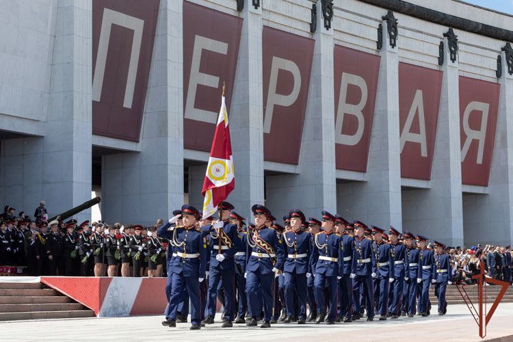 Кадеты Росгвардии приняли участие в параде кадетского движения Москвы