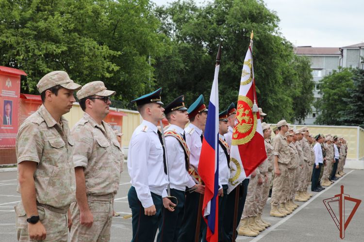  Новобранцы Росгвардии присягнули на верность Отечеству в Пятигорске