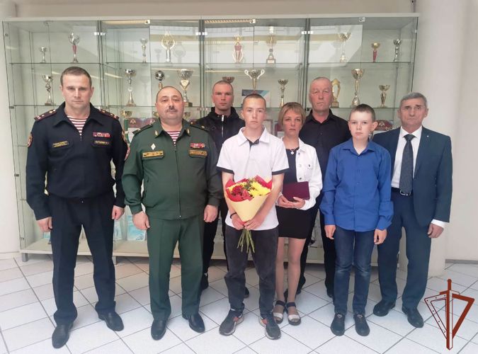 В Петрозаводске наградили росгвардейцев, отличившихся в ходе специальной военной операции на Украине