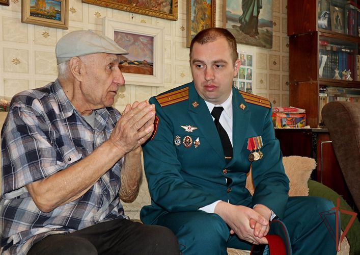 С участником Великой Отечественной войны и ветераном войск правопорядка Павлом Голощаповым простились в Снежинске 