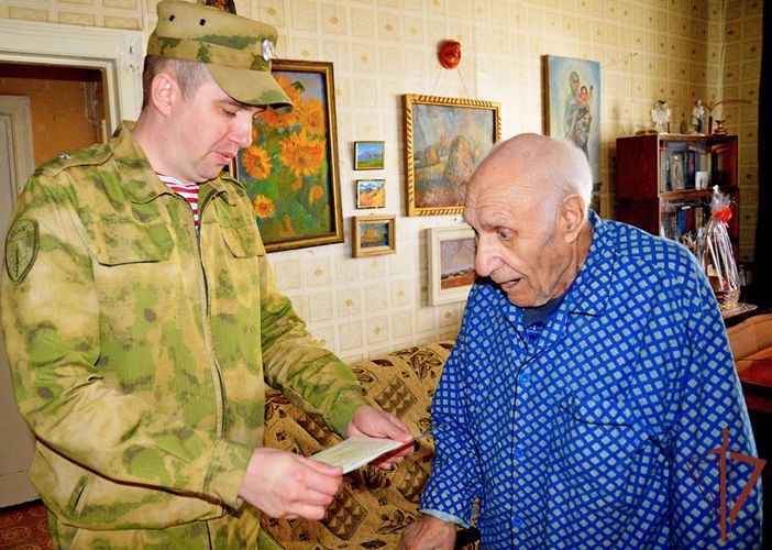 С участником Великой Отечественной войны и ветераном войск правопорядка Павлом Голощаповым простились в Снежинске 