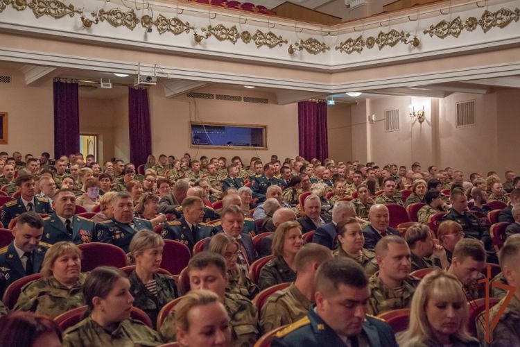 Новоуральский полк по охране важных государственных объектов и специальных грузов отметил 75-ю годовщину со дня образования 