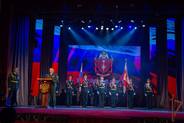 Новоуральский полк по охране важных государственных объектов и специальных грузов отметил 75-ю годовщину со дня образования 