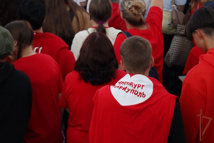 Росгвардия обеспечила правопорядок Всероссийского праздника «Алые паруса - 2022» 