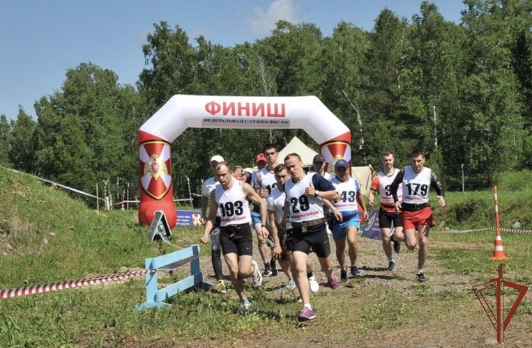 Чемпионат Сибирского округа Росгвардии по служебному биатлону завершился в Красноярском крае