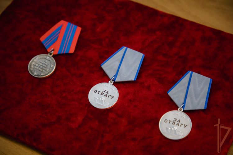 В Крыму росгвардейцам-участникам спецоперации вручили госнаграды