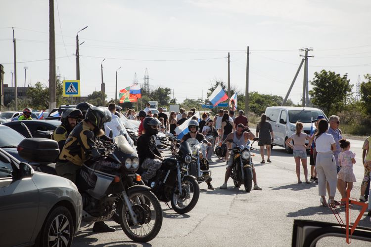 В Крым вернулись росгвардейцы - участники спецоперации на Украине