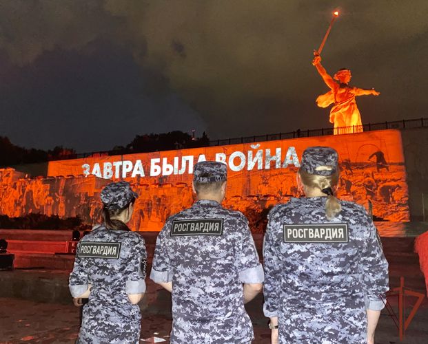 Дань памяти защитникам Родины отдали росгвардейцы юга России