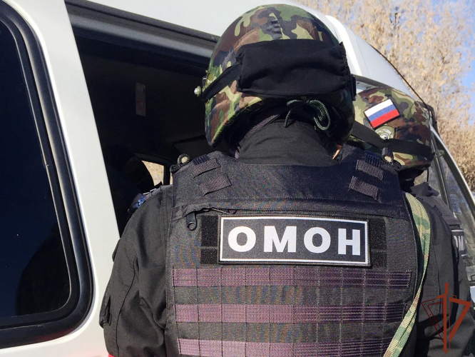 Спецназ Росгвардии задержал в Башкирии подозреваемых в регистрации фирм-однодневок