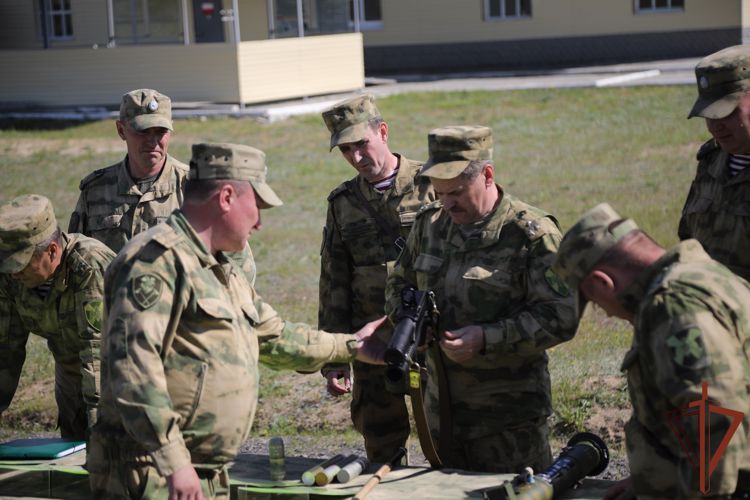 В Нижнем Новгороде состоялось расширенное заседание военного совета Приволжского округа Росгвардии