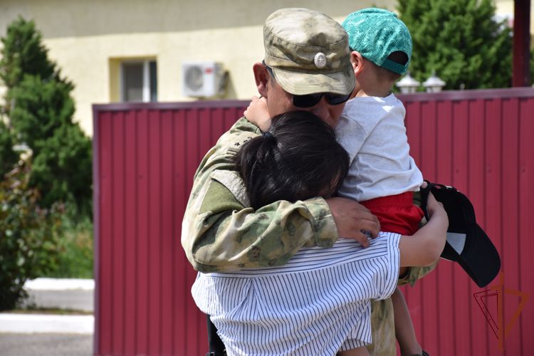 В Калмыкию вернулись росгвардейцы — участники спецоперации на Украине