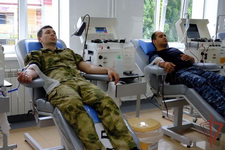 Росгвардейцы Дагестана стали участниками донорского марафона
