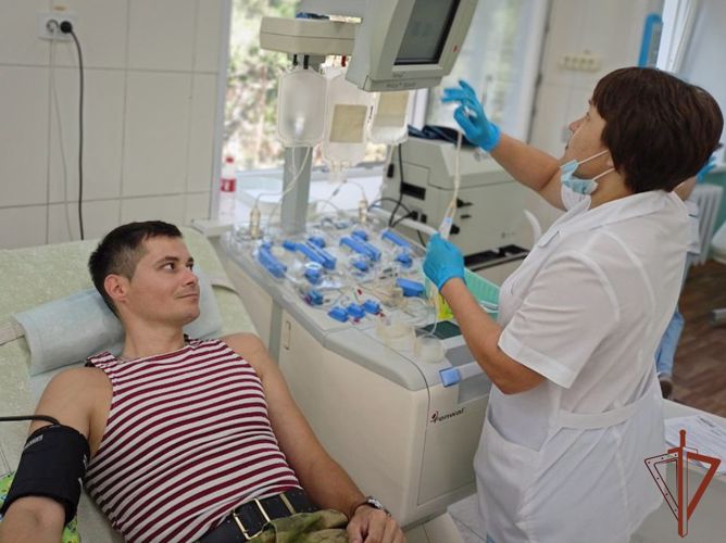  Кровь для нужд медучреждений  Хакасии сдали росгвардейцы
