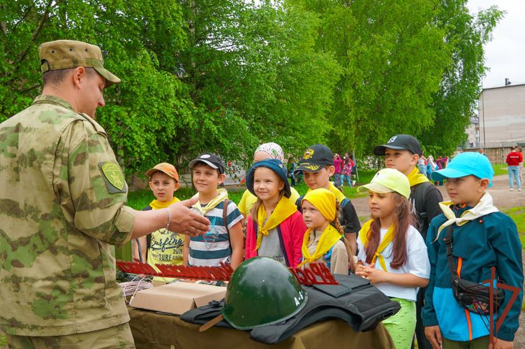 На северо-западе России проходят «Каникулы с Росгвардией»