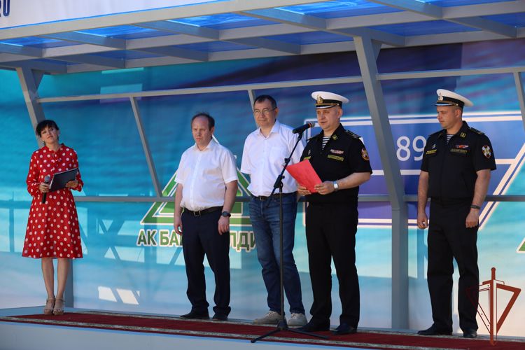 Торжественная церемония спуска на воду судна для Росгвардии состоялась в Татарстане