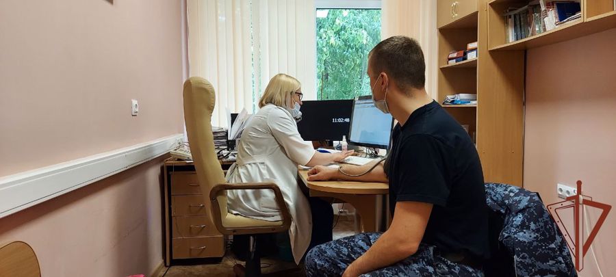 Росгвардейцы приняли участие в донорской акции в Калининграде