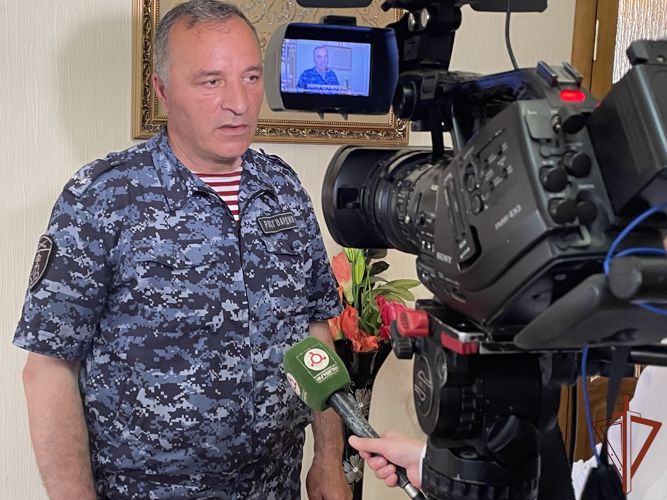 Росгвардейцы Ингушетии посетили семьи коллег, погибших при исполнении служебных обязанностей
