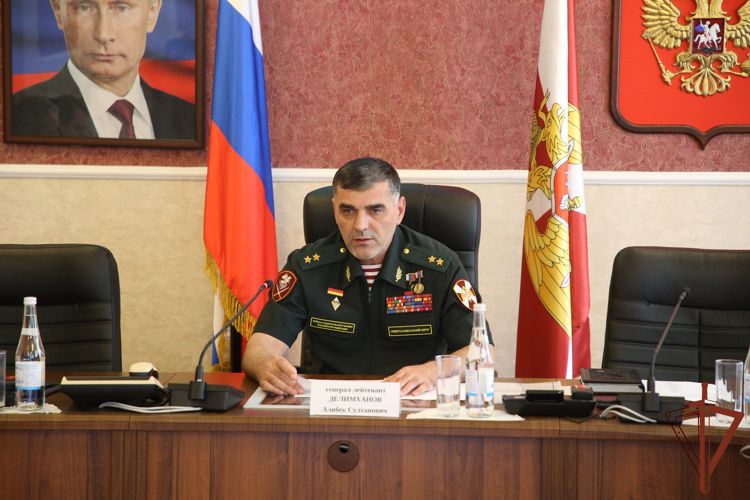В Северо-Кавказском округе Росгвардии подведены итоги служебно-боевой деятельности за первое полугодие 