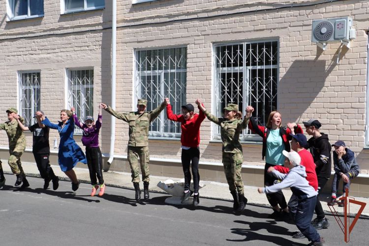 Росгвардия на Урале провела мероприятия, посвящённые Международному дню защиты детей 