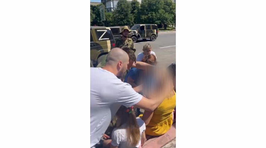 Росгвардейцы из Чечни оказали медпомощь пострадавшим в ДТП в Луганской области