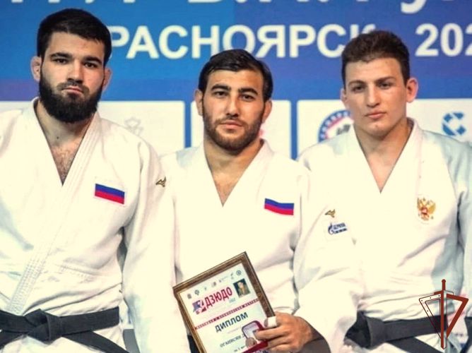 Офицер Росгвардии одержал победу на всероссийском турнире по дзюдо