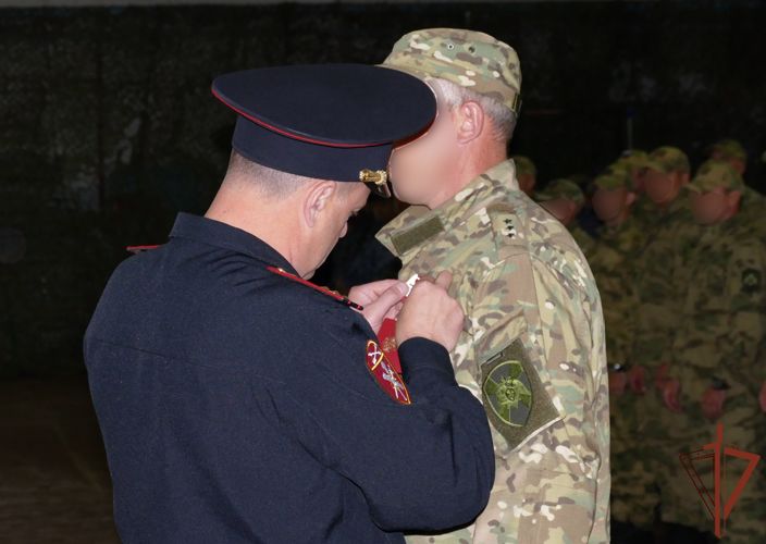 Госнаграды вручили в Омске росгвардейцам – участникам спецоперации