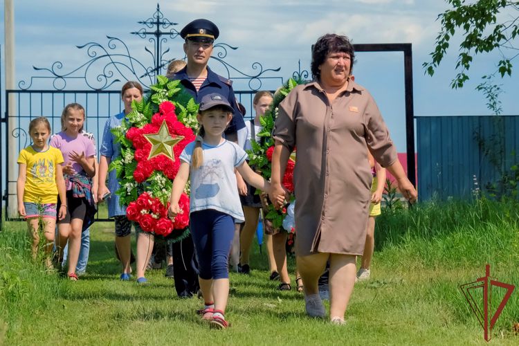 В Республике Алтай росгвардейцы отдали дань памяти красным партизанам