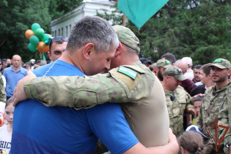В Кабардино-Балкарии встретили росгвардейцев, выполнивших задачи вне пунктов постоянной дислокации