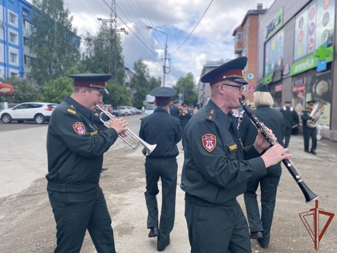 В Международный день защиты детей росгвардейцы провели тематические мероприятия для юных сибиряков