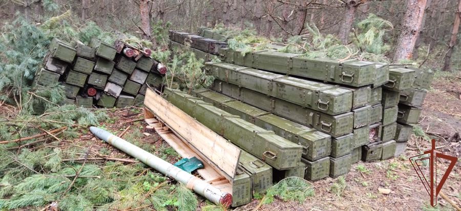Росгвардейцы ликвидировали крупные схроны с оружием и боеприпасами на Донбассе