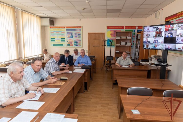 В Центральном аппарате Росгвардии состоялось расширенное заседание Президиума совета ветеранов ведомства