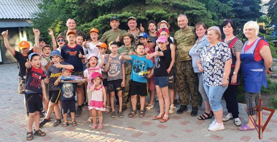 Ветераны Росгвардии из Тюменской области собрали и доставили гуманитарную помощь мирным жителям и защитникам Донбасса 